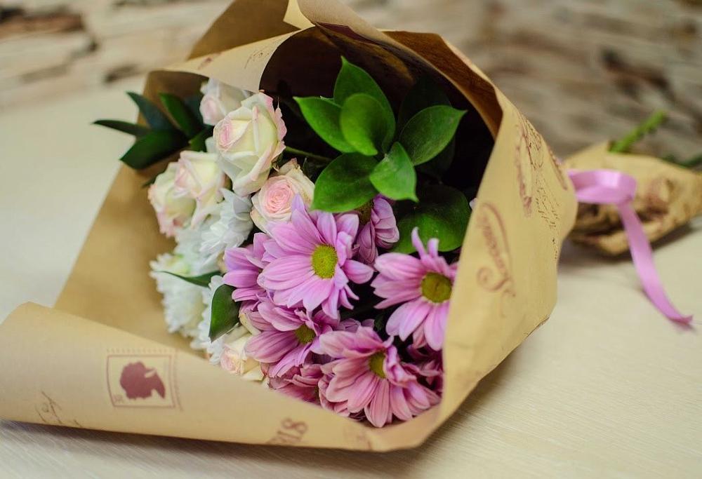 Букет цветов из: Розы и Хризантемы в Камень-Рыболове