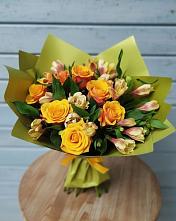 Букет цветов из:  Альстромерии и Розы в Камень-Рыболове