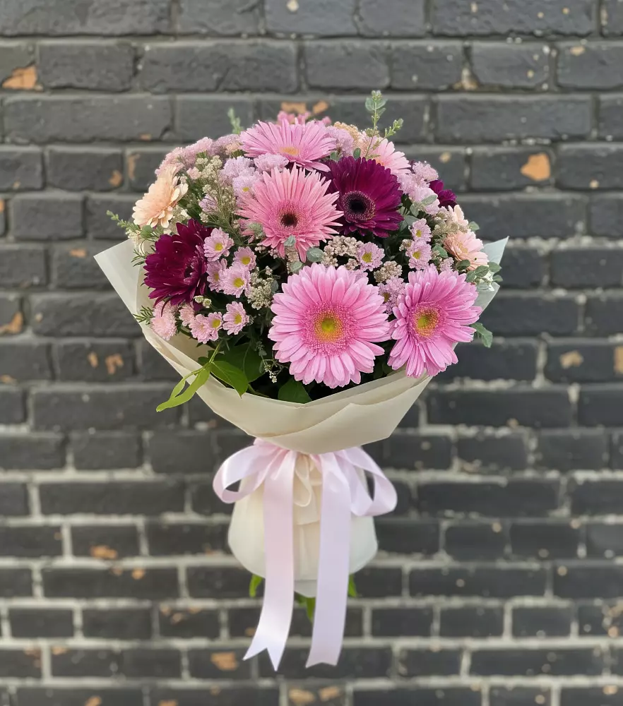 Букет цветов из: Герберы и Хризантемы в Камень-Рыболове
