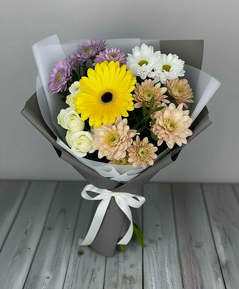 Букет цветов из: Розы, Герберы и Хризантемы в Камень-Рыболове