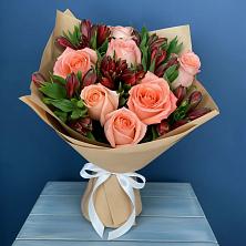 Букет цветов из:  Розы и Альстромерии в Камень-Рыболове