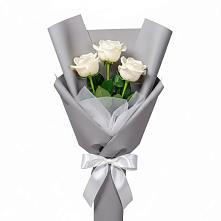 Букет 3 белые розы в Камень-Рыболове
