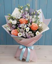 Букет цветов из:  Лизиантусы, Розы, Альстромерии и Гипсофила в Камень-Рыболове