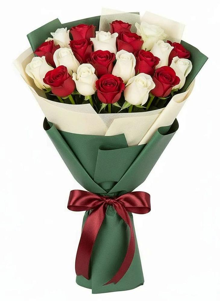 Букет Микс из красных и белых роз в Камень-Рыболове