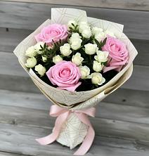Букет цветов из:  Розы в Камень-Рыболове