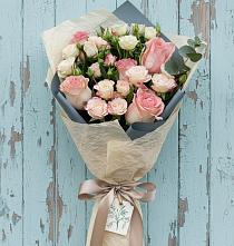 Букет цветов из:  Розы в Камень-Рыболове