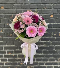 Букет цветов из:  Герберы и Хризантемы в Камень-Рыболове