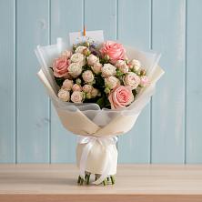 Букет цветов из:  Розы в Камень-Рыболове